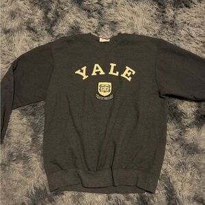 Champion Yale Sweatshirt